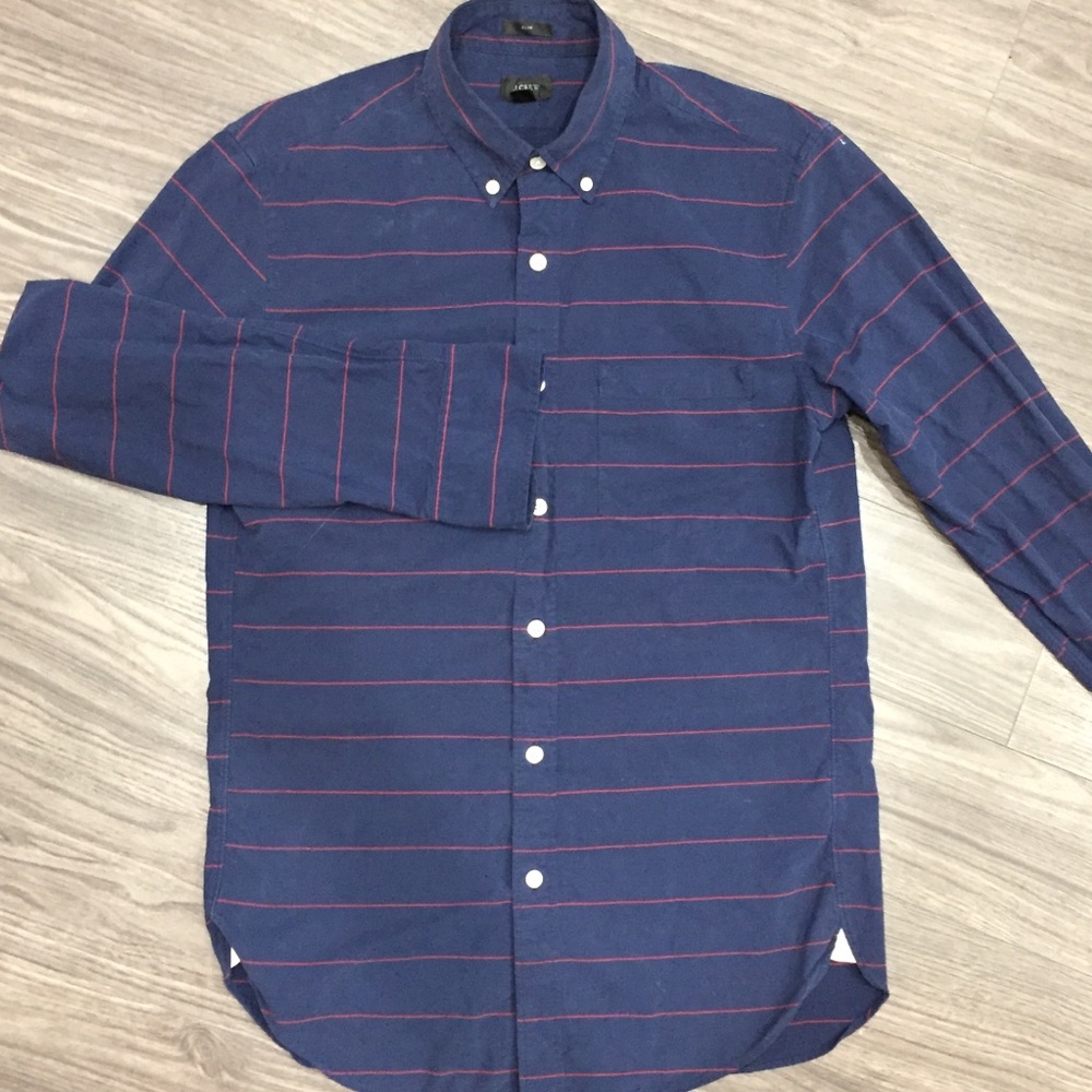 J Crew size small(slim) long sleeve button down